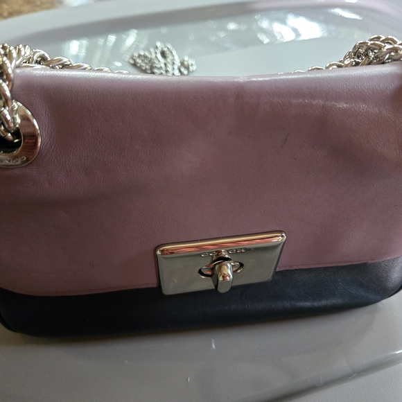 Coach Leather Color Block Shoulder Bag with Chain Strap - Picture 2 of 7